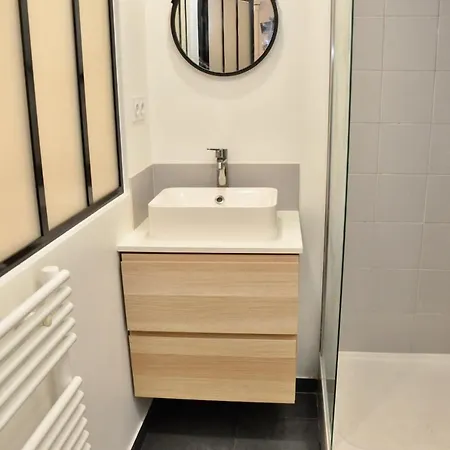 Charming Modern Near Saint-germain * Parigi